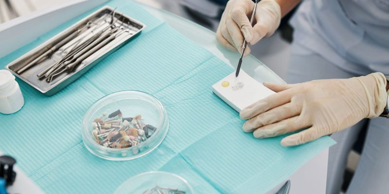 Todo-lo-que-debes-saber-sobre-los-empastes-dentales